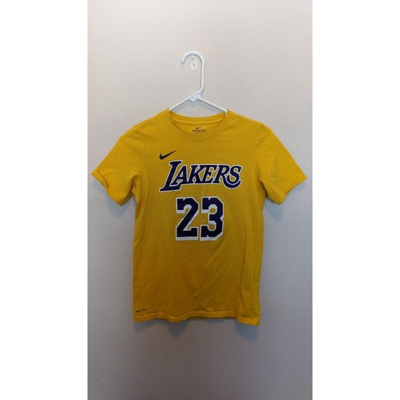 Nike Other - Nike Boys Medium Lakers 23 James T-Shirt